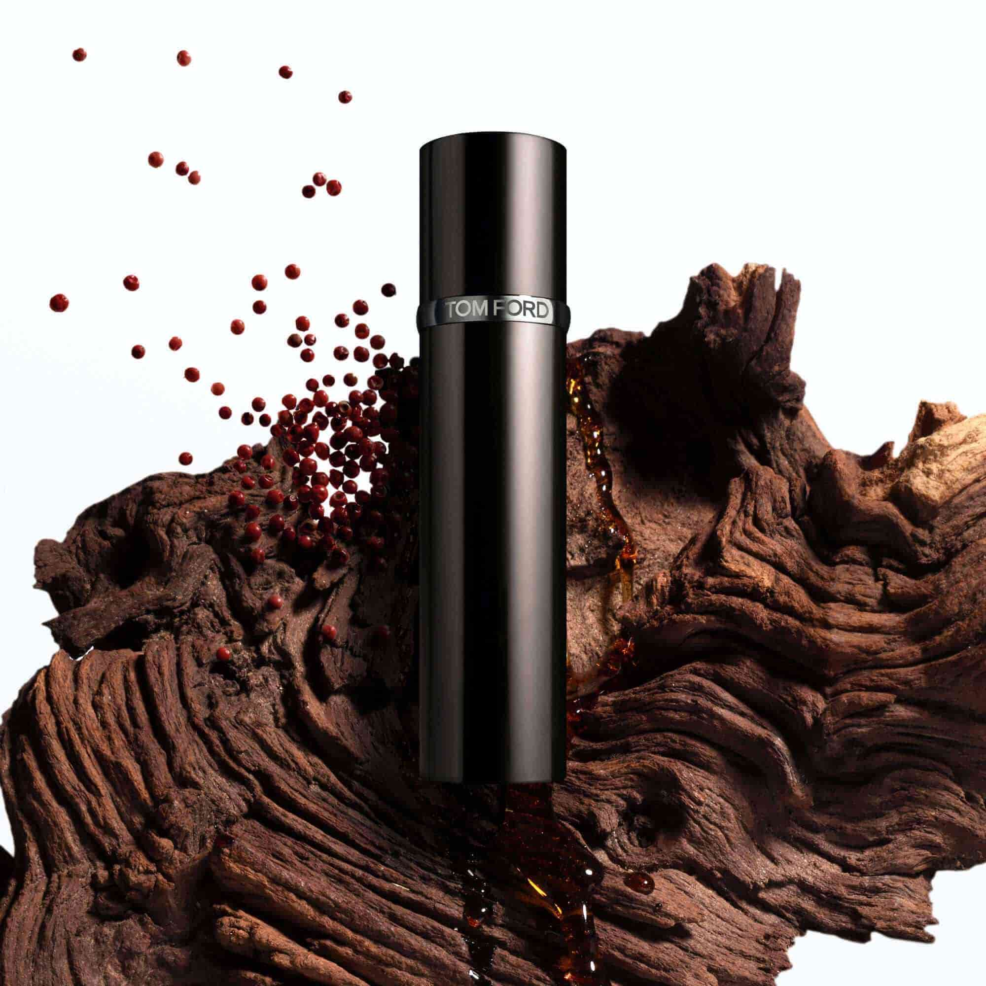 Oud Wood Eau de Parfum - Image 6