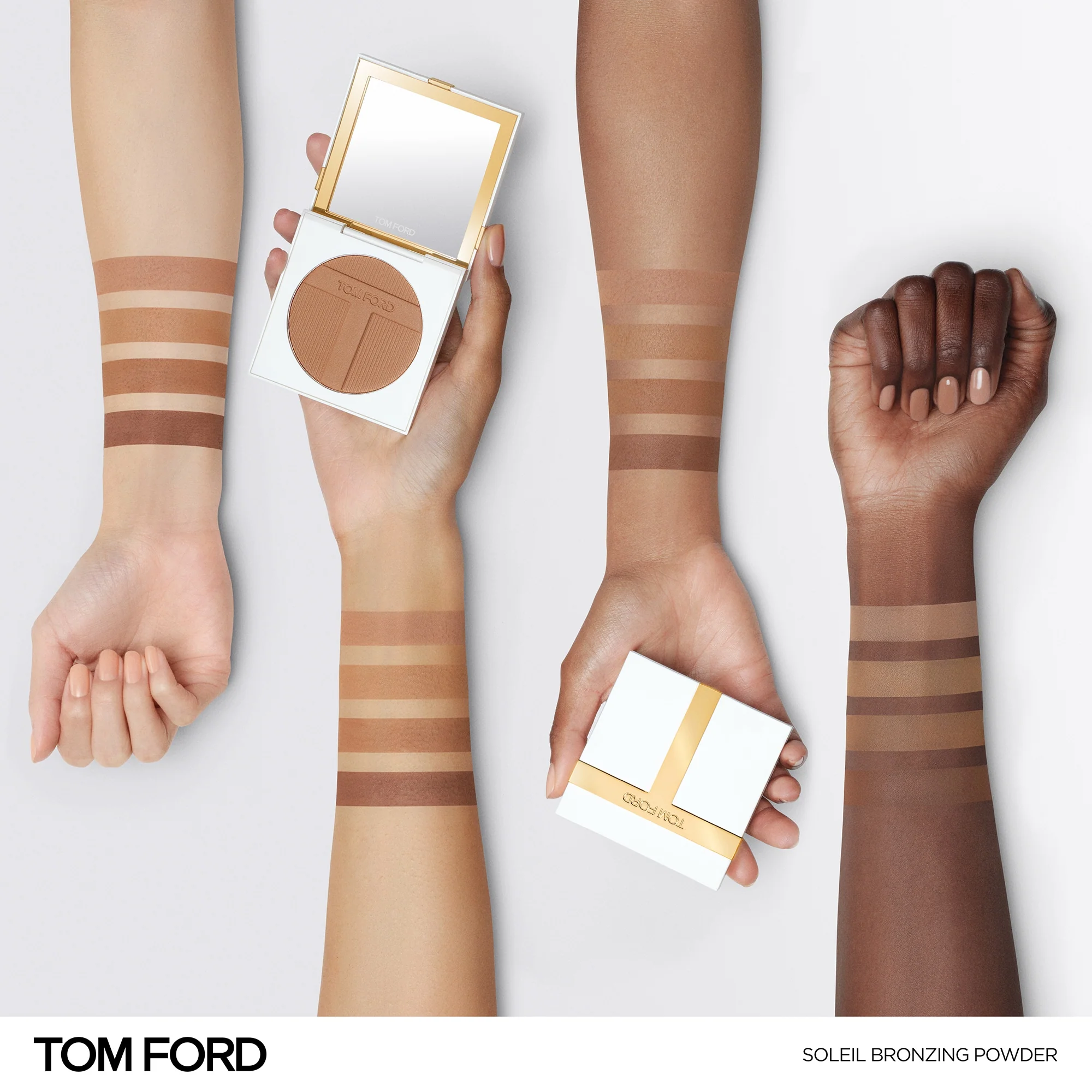 Soleil Bronzing Powder - Image 3